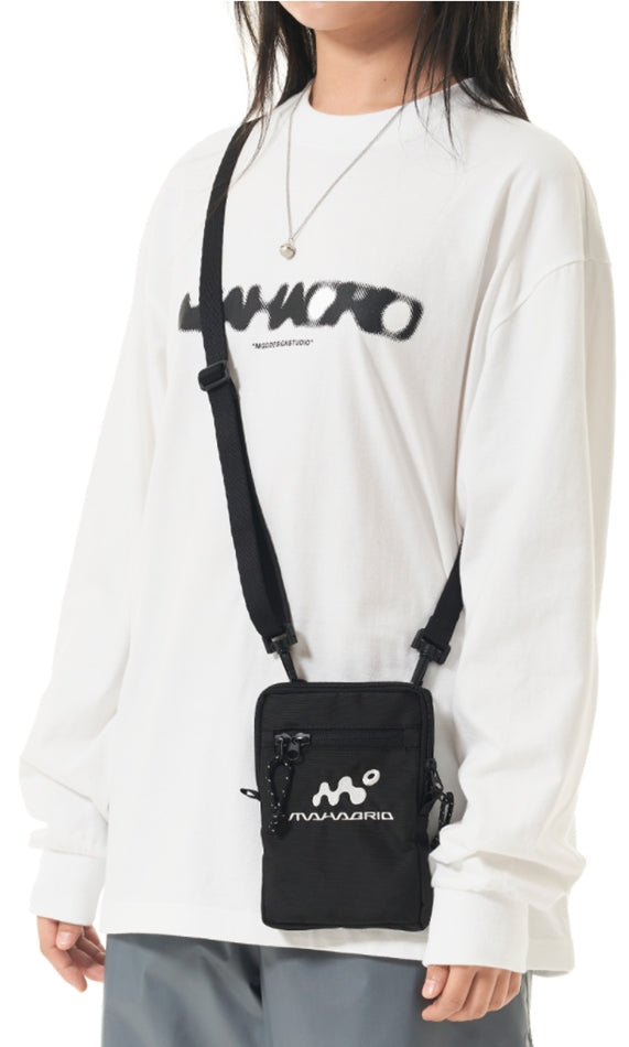mahagrid (マハグリッド)   MOOKMAN LOGO SACOCHE BAG [BLACK]