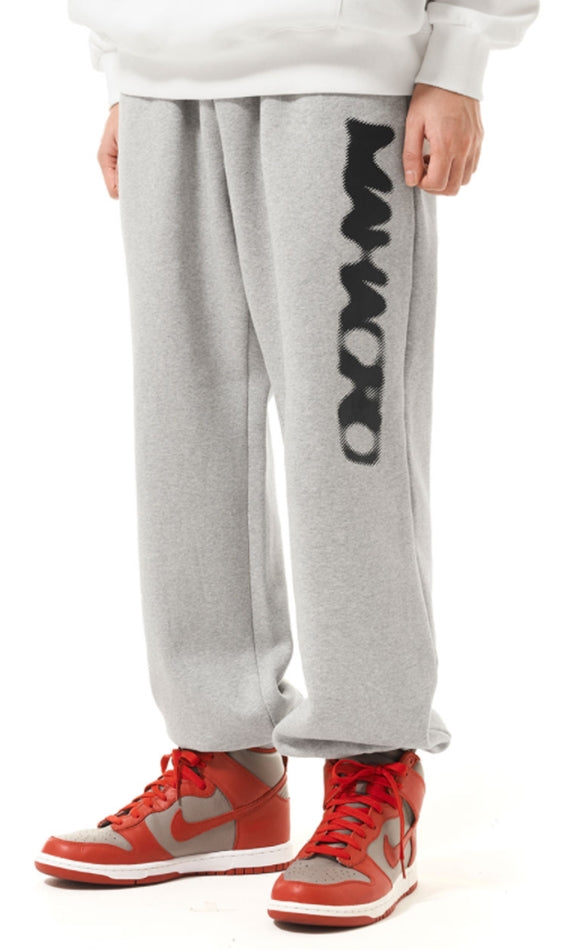 mahagrid (マハグリッド)  DOT LOGO SWEATPANTS [GREY]