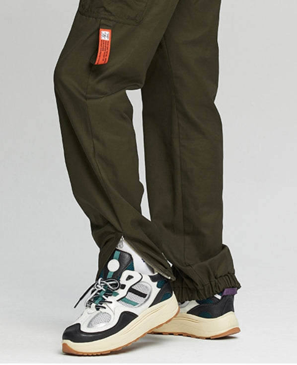 ベドインベド(BADINBAD)  POCKET COTTON JOGGER PANTS_KHAKI