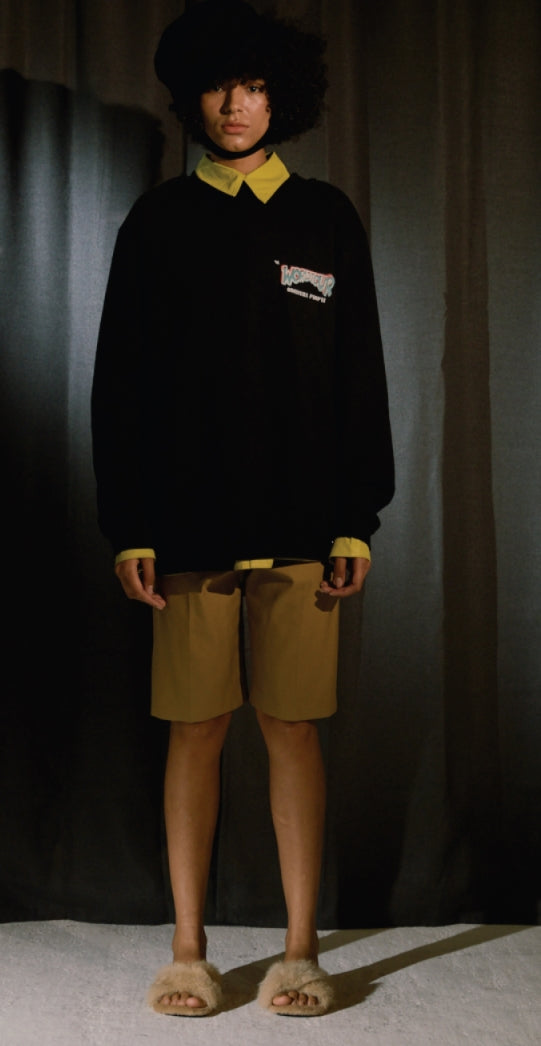 ORDINARY PEOPLE(オーディナリーピープル)  WORLD TOUR BLACK SWEATSHIRTS