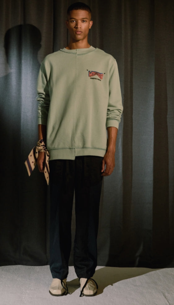 ORDINARY PEOPLE(オーディナリーピープル) WORLD TOUR MINT SWEATSHIRTS