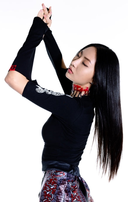 オージーオーディー(OZOD) snake crop top_black