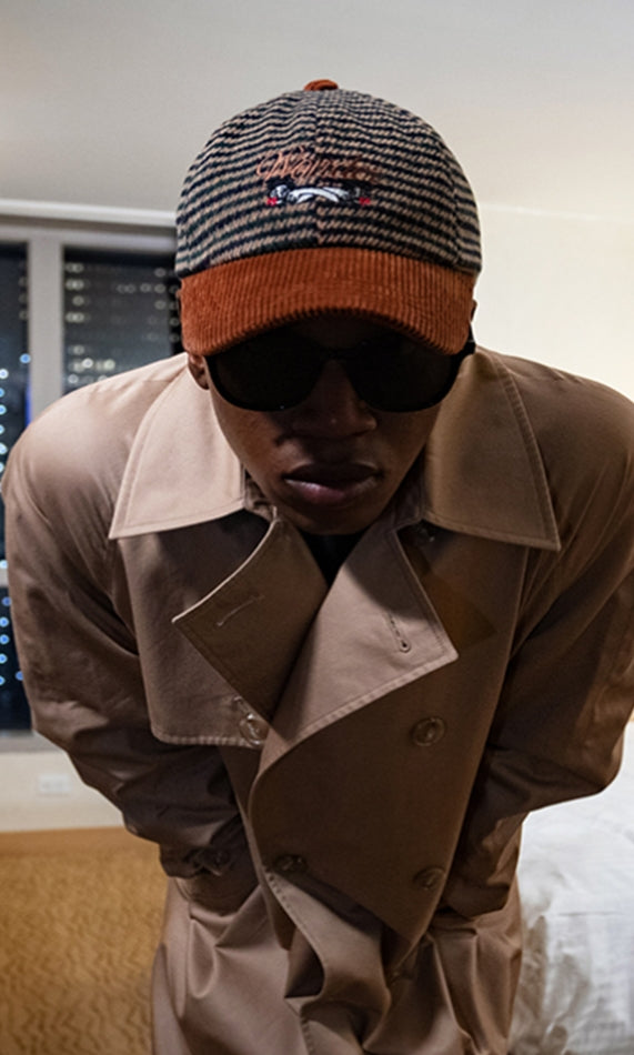 ワンダービジター(WONDER VISITOR)    2020 Signature two-tone ball cap [Brown]