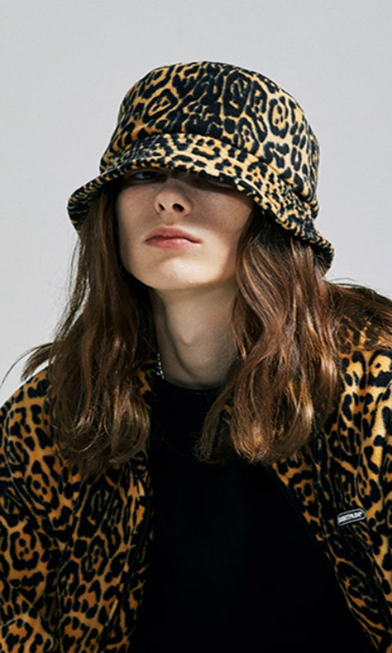 セイントペイン(SAINTPAIN) SP Leopard Fleece Bucket Hat-Yellow