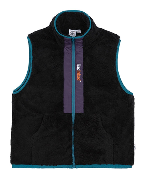 ベドインベド(BADINBAD)COLOR BLOCK FLEECE VEST_BLACK