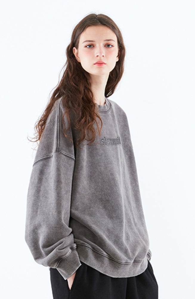 スローアシッド(SLOW ACID)  Logo Washing Sweatshirt (CHARCOAL)