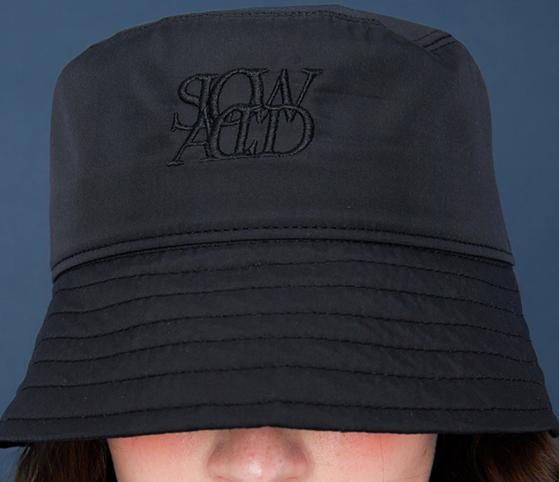 スローアシッド(SLOW ACID)    Dewspo Contact Logo Bucket Hat (BLACK)