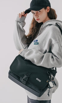 ダブルユーブイプロジェクト(WV PROJECT) Benny Messenger Bag MJBG7406