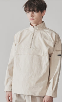 KND(ケイエンド) PEACH SKIN UTILITY POCKET ANORAK IV
