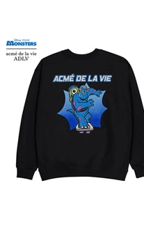 アクメドラビ(acme' de la vie)  [MONSTERS X ADLV] SCARE STUDENT SWEATSHIRT