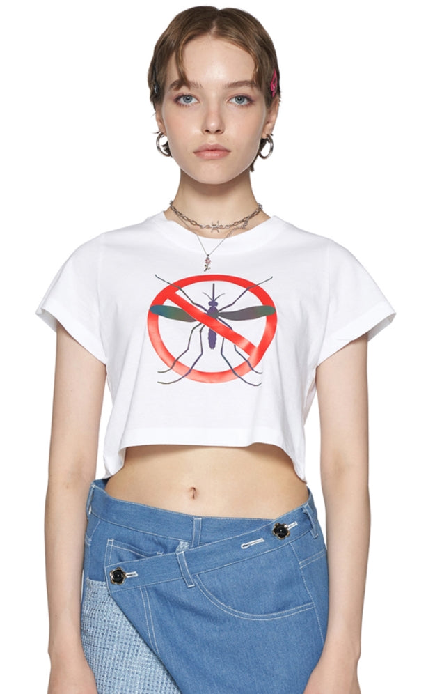 レイブレス(LABELESS)  WHITE REFLECTIVE MOSQUITO PRINT CROPPED T-SHIRT