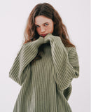 ダブルユーブイプロジェクト(WV PROJECT)  Peanut Butter Turtleneck Knit Light Khaki CJKN7434