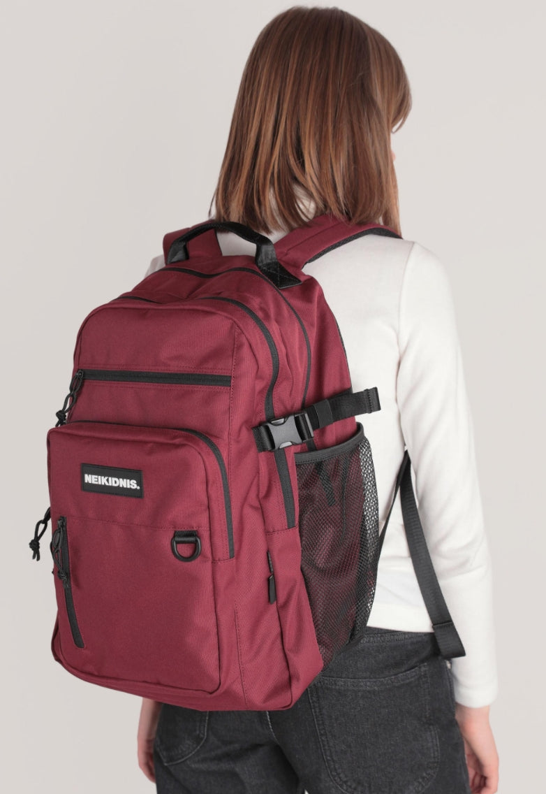ネイキドニス(NEIKIDNIS)  TRAVEL PLUS BACKPACK / BURGUNDY