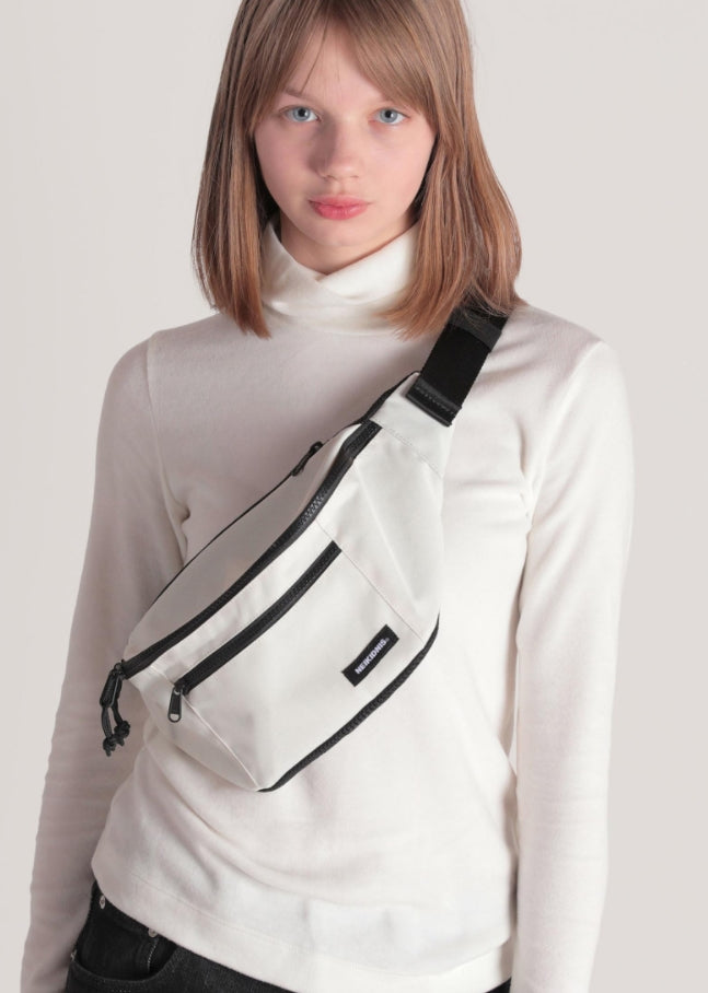 ネイキドニス(NEIKIDNIS) VISLON HIP SACK