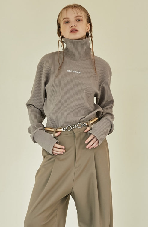 イーエスシースタジオ(ESC STUDIO)  Pleats neckpola (beige)