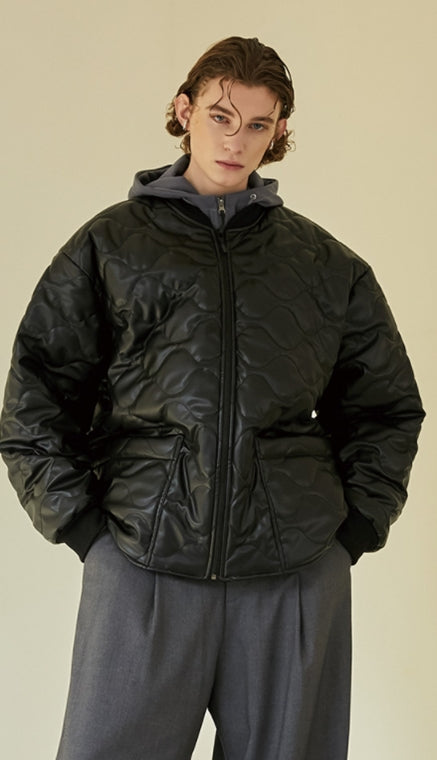 イーエスシースタジオ(ESC STUDIO)  Leather quilted jumper (black)