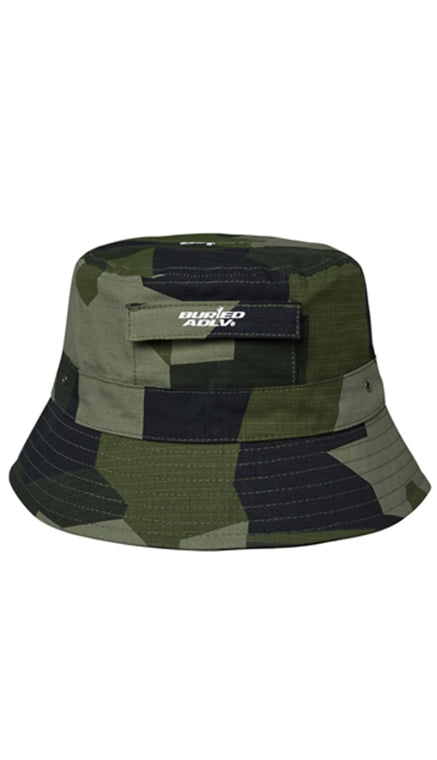アクメドラビ(acme' de la vie)   BA x ADLV OUT POCKET BUCKET HAT CAMO FLAGE
