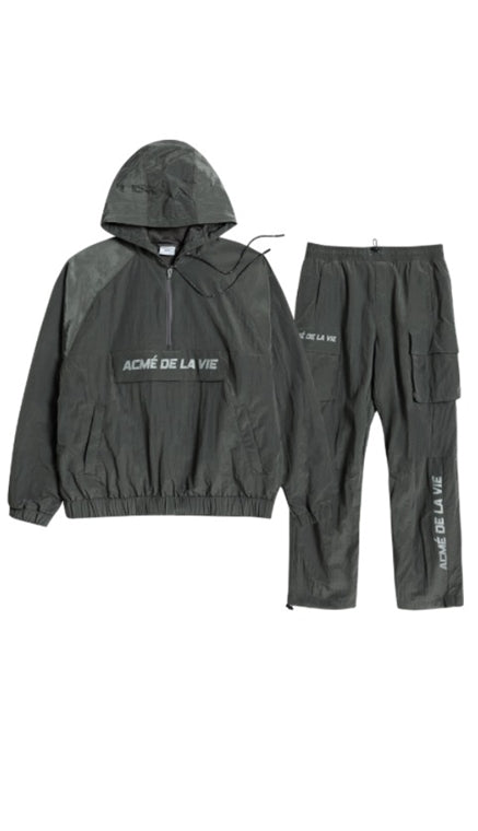 アクメドラビ(acme' de la vie)  ADLV BIG POCKET SET-UP DARK GREY