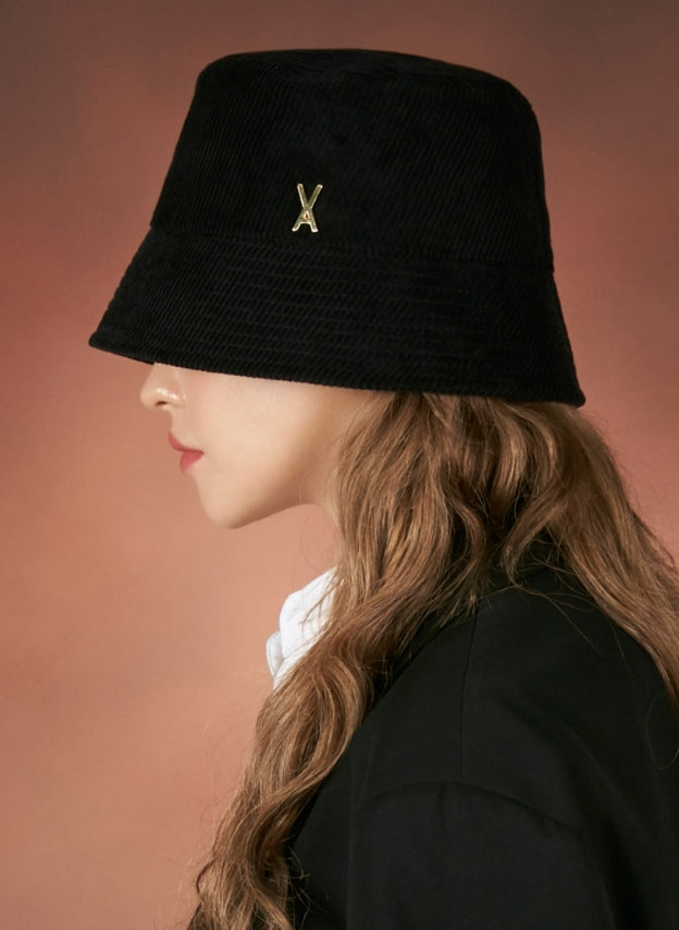VARZAR(バザール) Corduroy stud drop bucket hat black