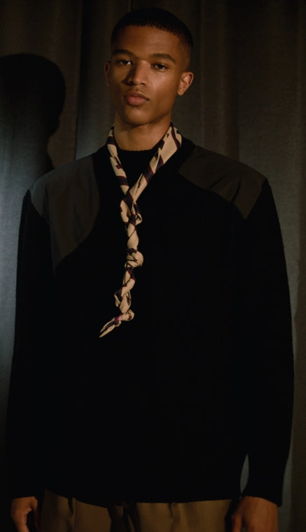 ORDINARY PEOPLE(オーディナリーピープル)   SHOULDER POINT BLACK SWEATER