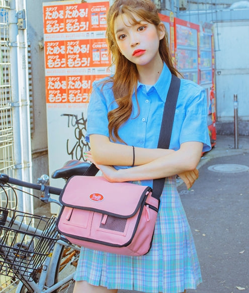 デイライフ(Daylife)  Daylife Mail messenger bag (PINK)