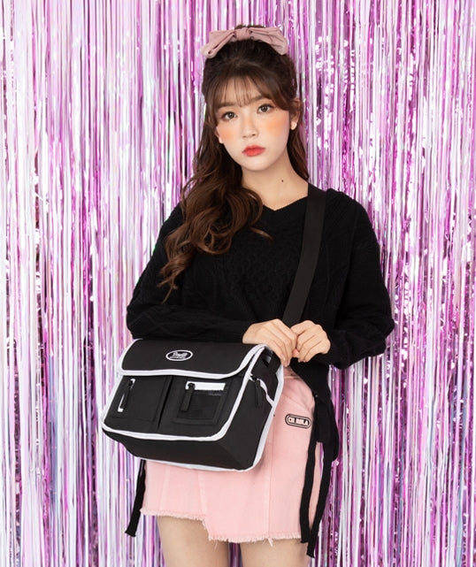 デイライフ(Daylife)  Daylife Mail messenger bag (BLACK/WJOTE)