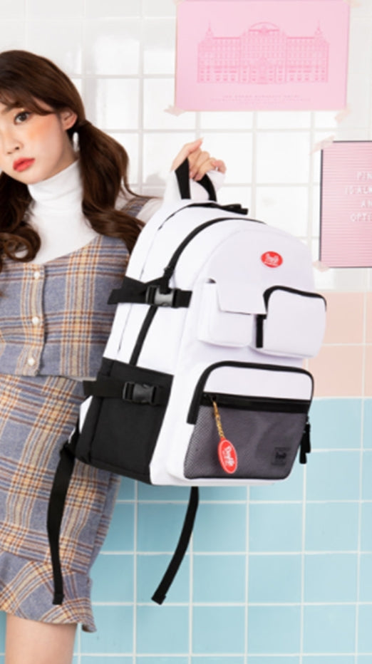 デイライフ(Daylife)  Daylife Multi pocket backpack (WHITE)
