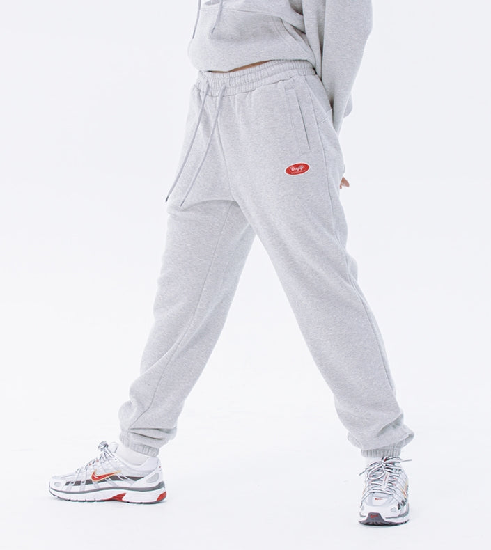 デイライフ(Daylife)  Daylife Logo sweat pants (GREY)