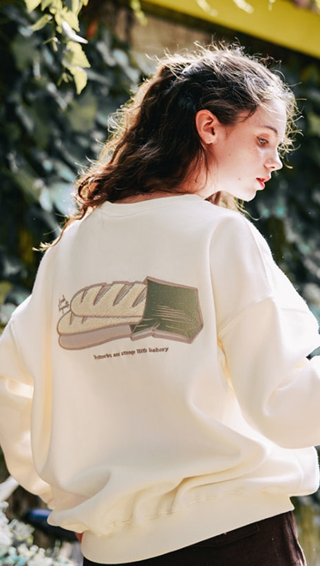 ダブルユーブイプロジェクト(WV PROJECT)  Baguette Sweatshirt Cream JJMT7428