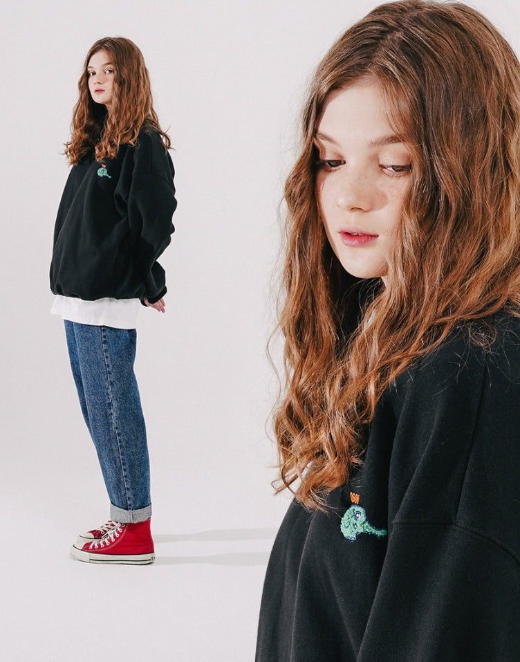 ダブルユーブイプロジェクト(WV PROJECT)  Looking Sweat Shirt Black SMMT7445