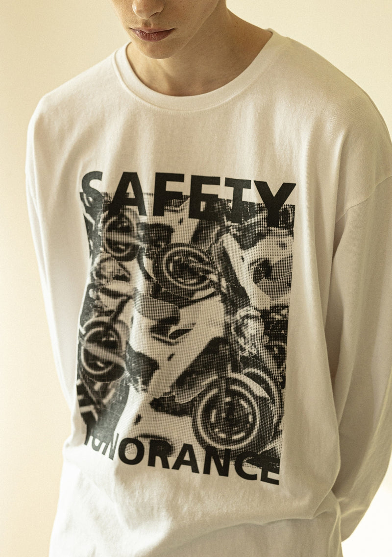 マスノウン(MASSNOUN)   SAFETY IGNORANCE OVERSIZED LONG SLEEVES MFZLS001-WT