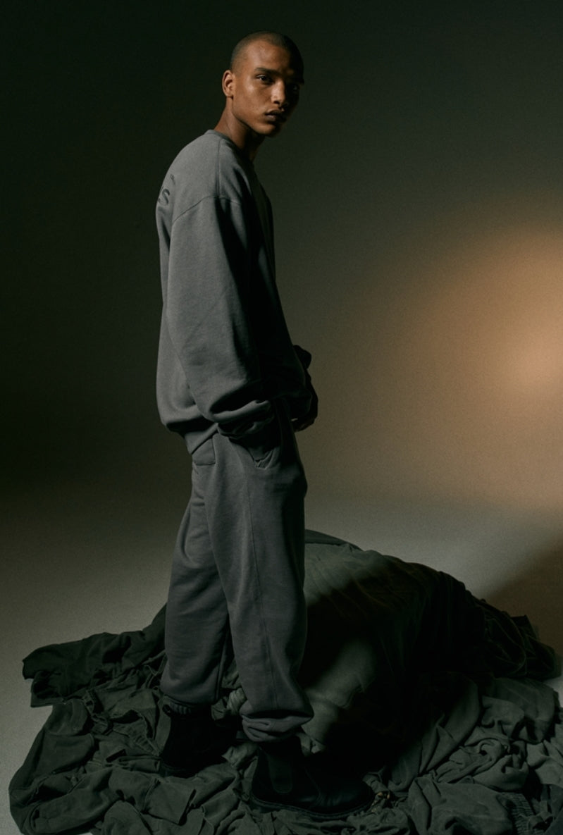 OVERR(オベルー)  20FW BASIC LOGO GRAY SWEATPANTS