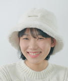 オルモストブルー(Almost Blue) FLUFFY BUCKET HAT