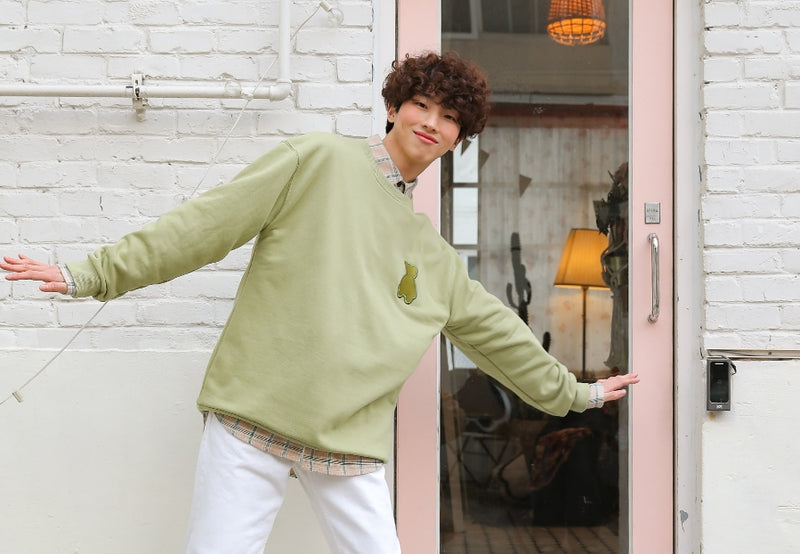 AQO_studiospace(アコスタジオスペース) AQO BEAR LOGO SWEATSHIRTS(HA) OLIVE