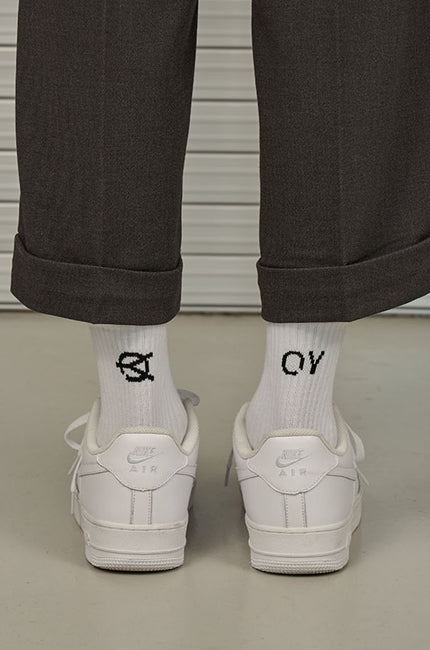 オーワイ(OY) BACK LOGO SOCKS-WHITE