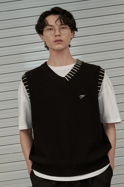 オーワイ(OY) SCRIPT LOGO KNIT VEST-BLACK