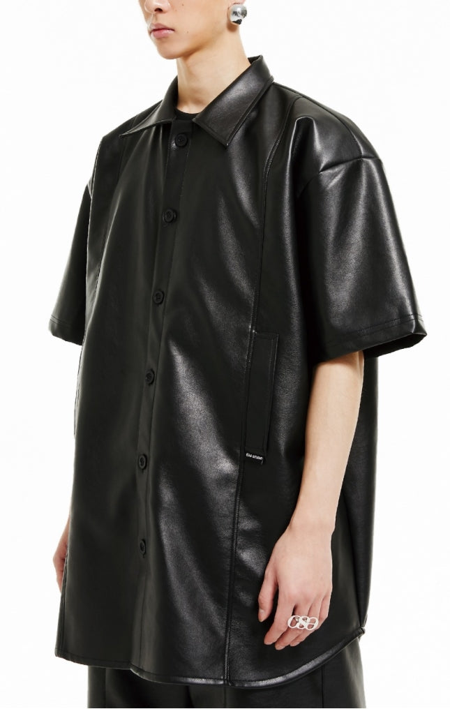 イーエスシースタジオ(ESC STUDIO) Leather pocket short-sleeved shirt (black)