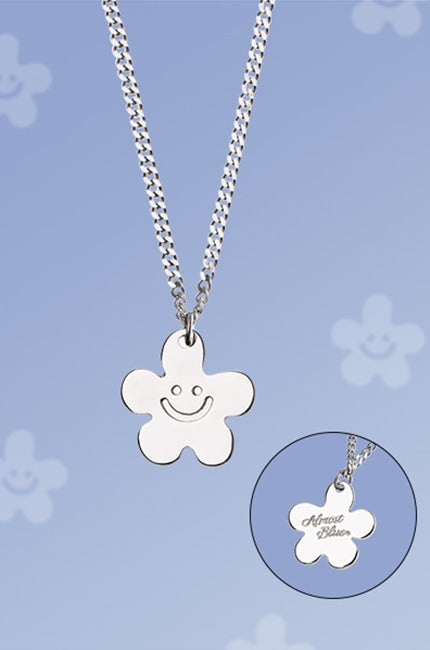 オルモストブルー(Almost Blue) SMILE FLOWER NECKLACE