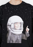 アクメドラビ(acme' de la vie) ADLV BABY FACE SWEATSHIRT BLACK SPACE TRAVEL