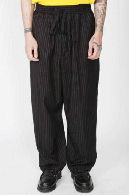 アジョバイアジョ（AJOBYAJO) Oversized Stripe Trousers [Black]