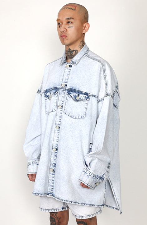 アジョバイアジョ（AJOBYAJO) Oversized Washed Denim Trucker Shirt [White]