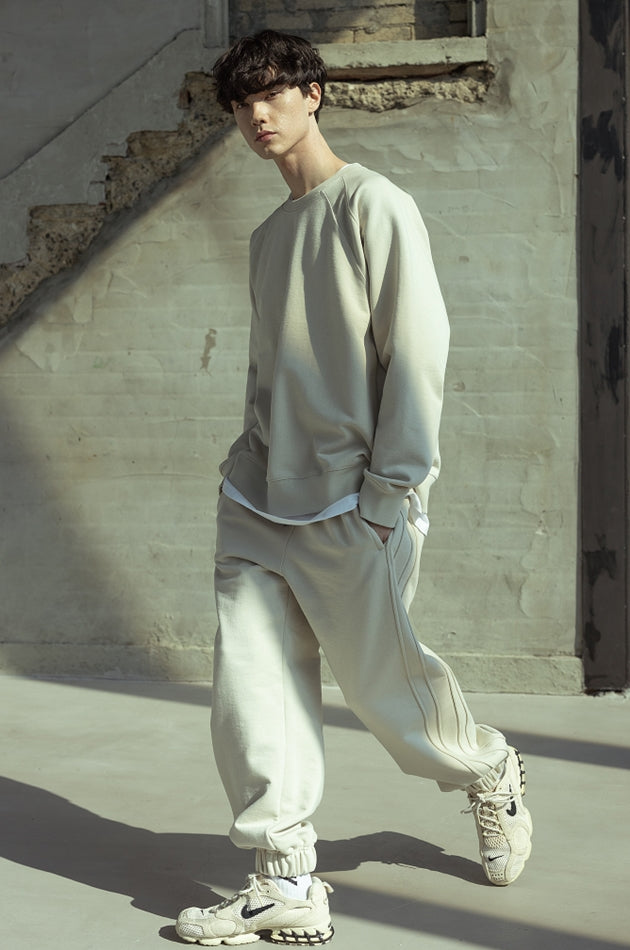 マスノウン(MASSNOUN)  DOUBLE REGLAN SOLID CREWNECK MSOCR002-BG