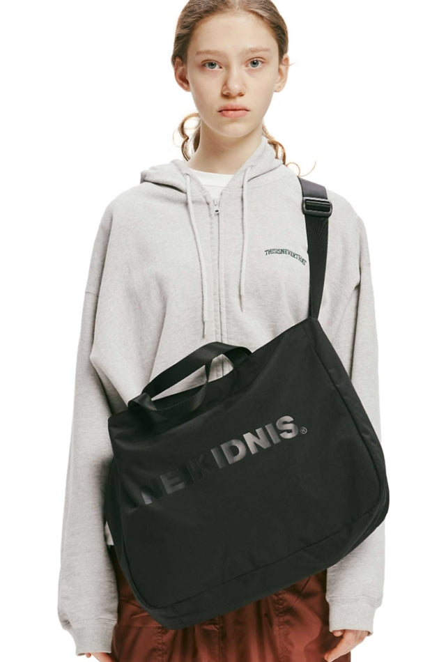 ネイキドニス(NEIKIDNIS) LIGHT WEIGHT 2WAY BAG / BLACK