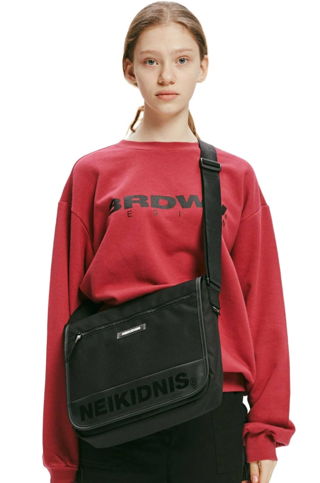 ネイキドニス(NEIKIDNIS) ACADEMIC MESSENGER BAG / BLACK
