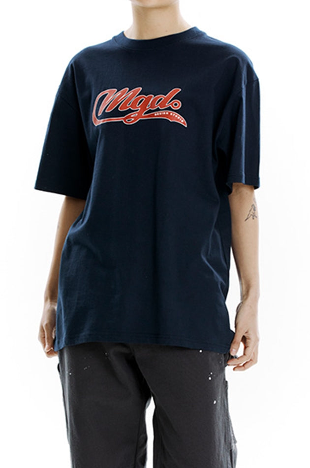 mahagrid (マハグリッド) MGD SKOOL LOGO TEE [NAVY]