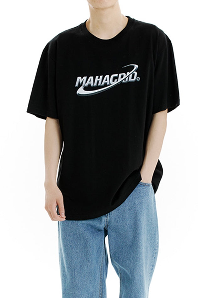 mahagrid (マハグリッド)  PLANET LOGO TEE [BLACK]