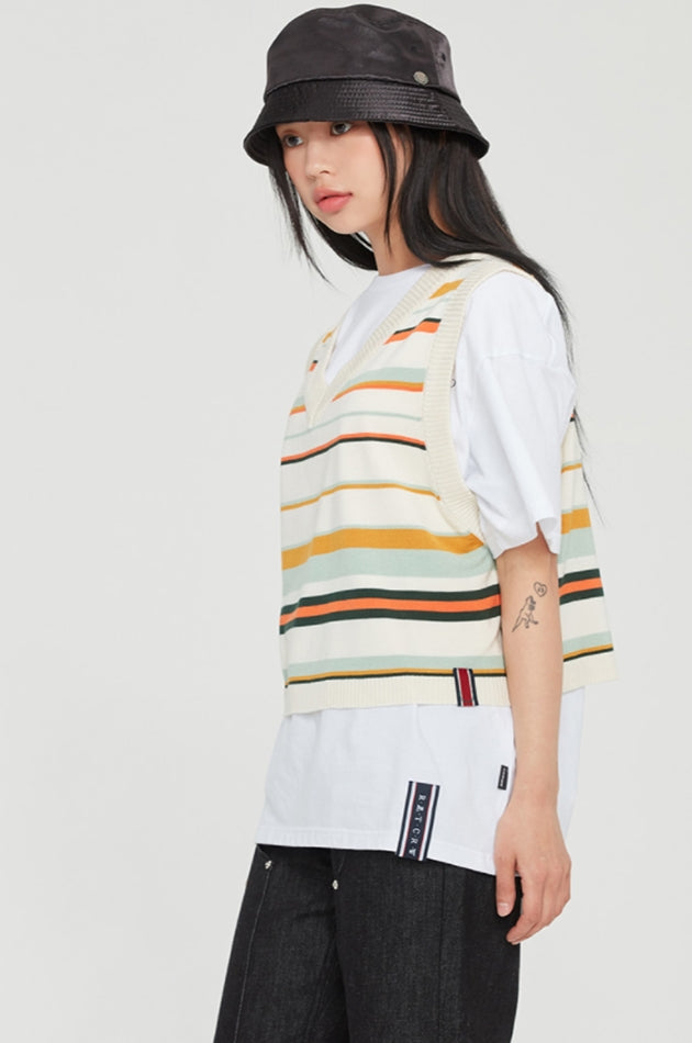 ロマンティッククラウン(ROMANTIC CROWN) V NECK SHORT VEST_OATMEAL