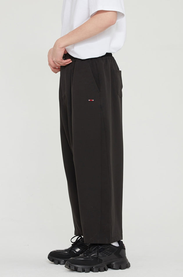 ロマンティッククラウン(ROMANTIC CROWN) WIDE FIT ONE TUCK PANTS_BLACK