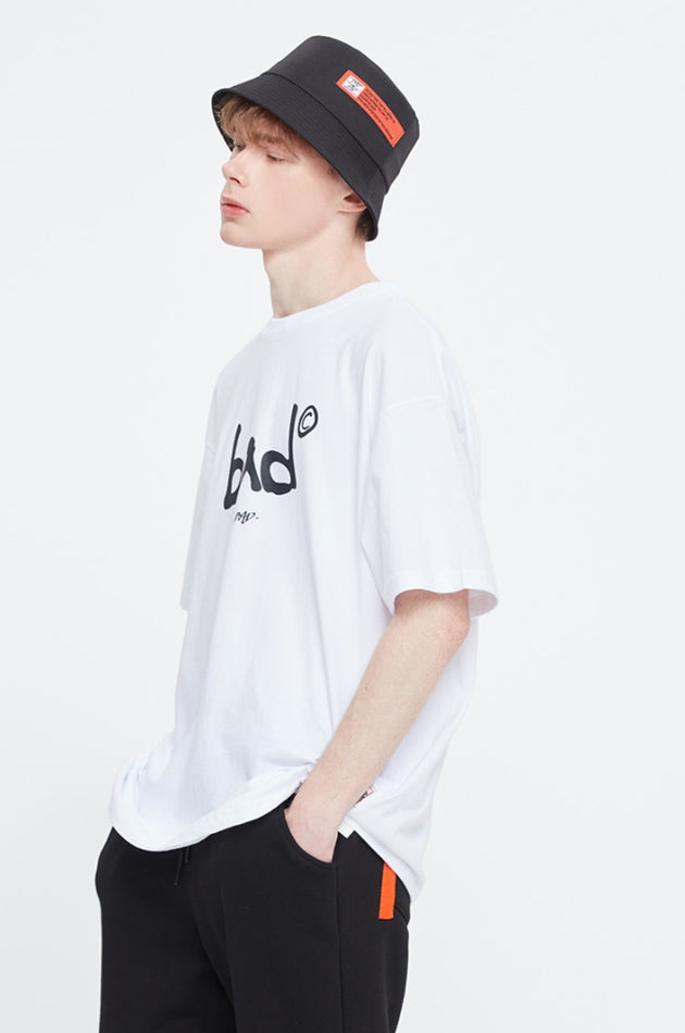 ベドインベド(BADINBAD)    HAND DRAWING LOGO TEE_WHITE