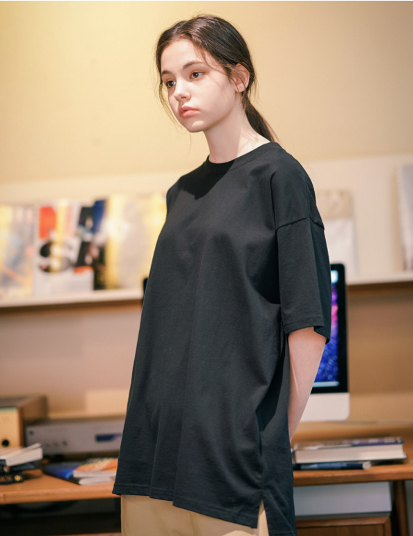 ティーダブリューエヌ(TWN) Tight layered short-sleeved black LMST3370